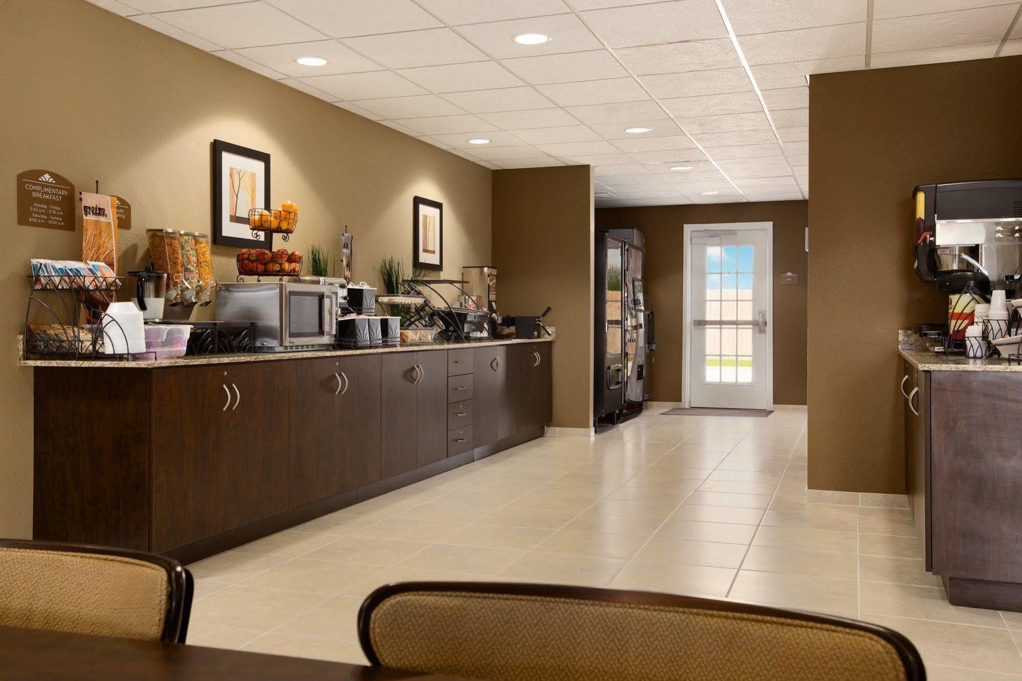 Microtel Inn & Suites By Wyndham Midland Exterior foto